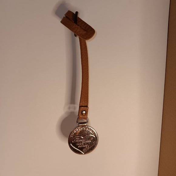 Stonemountain Keychain Fob Purse Charm Leather Strap - Picture 3 of 3